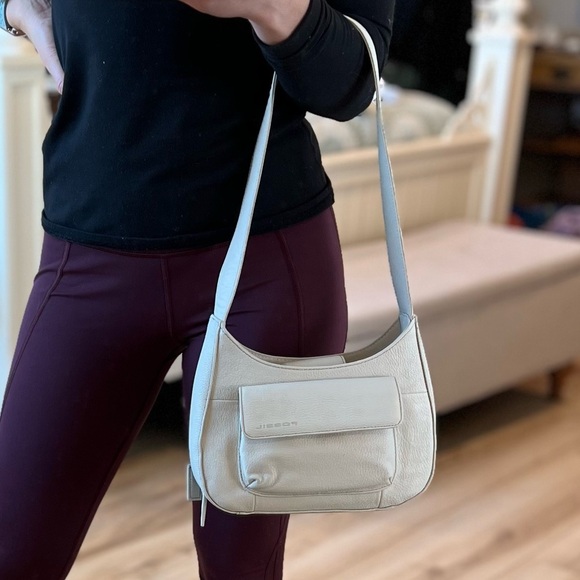 Fossil NWOT Pebbled Leather Shoulder Bag Satchel Bone Color Off White - Picture 8 of 15